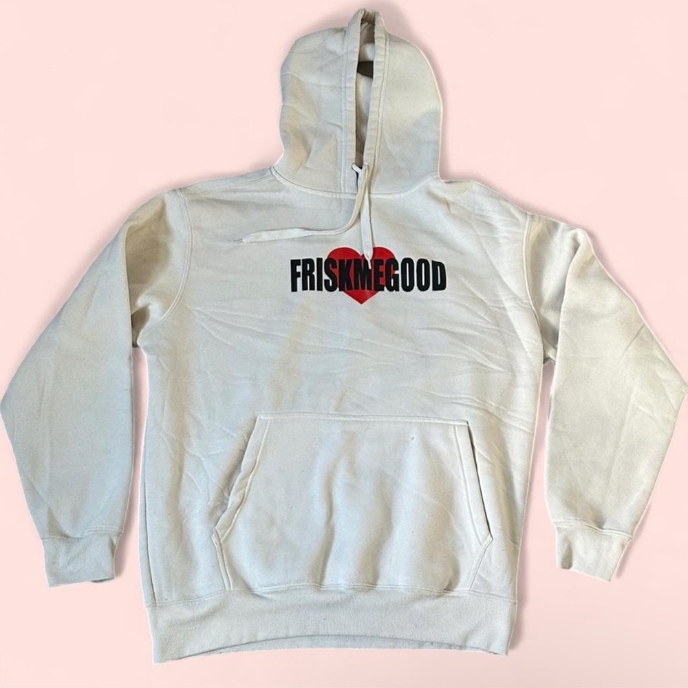Frisk Me Good Cream Hoodie with Heart Logo
